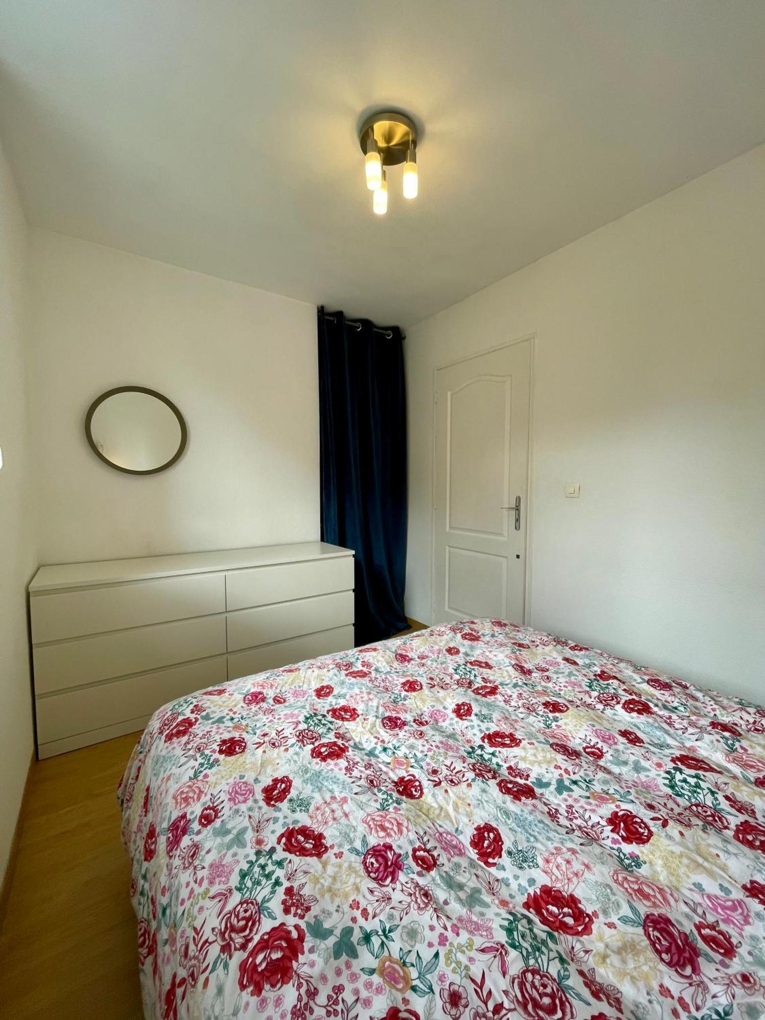 35M2 A La Madeleine: Salon, Cuisine & Sdb Prives Apartment La Madeleine  Bagian luar foto